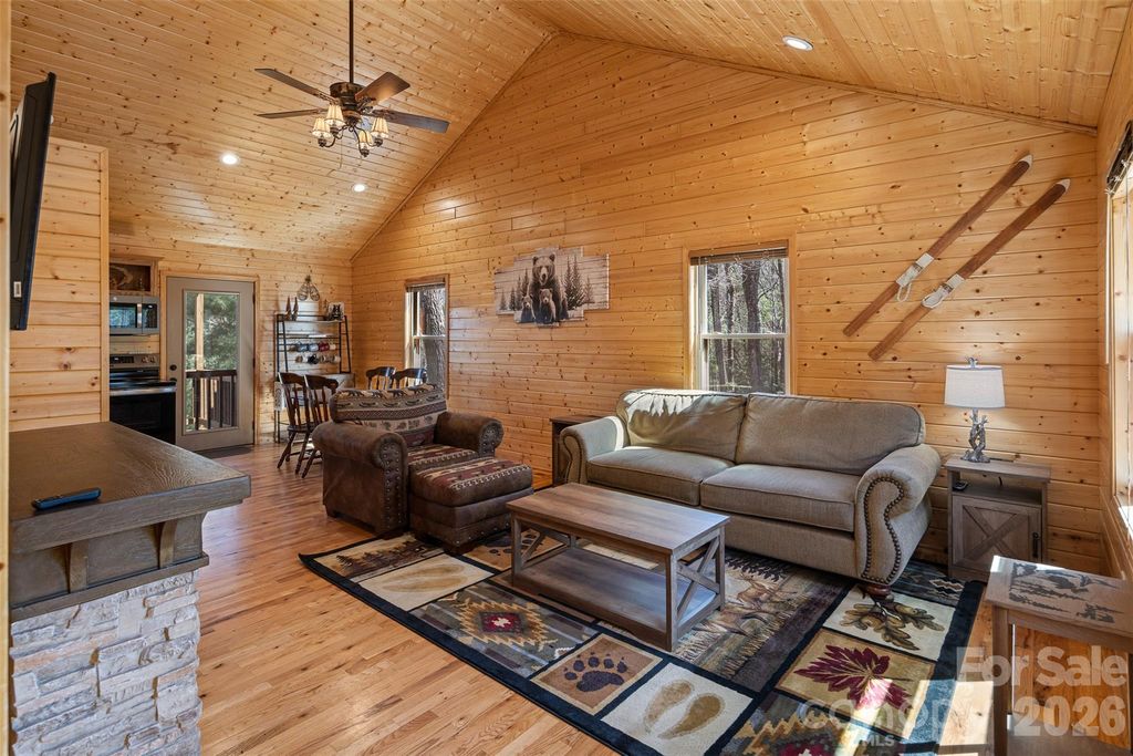 128 Deer Antler Drive, Purlear, NC 28665