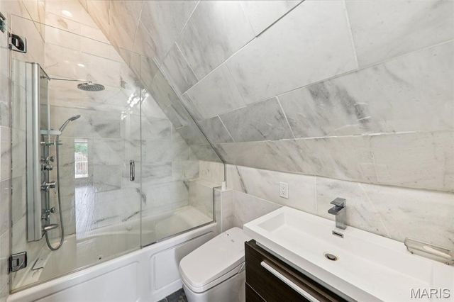 4253 Washington Boulevard D, St Louis, MO 63108
