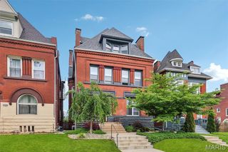 4253 Washington Boulevard D, St Louis, MO 63108