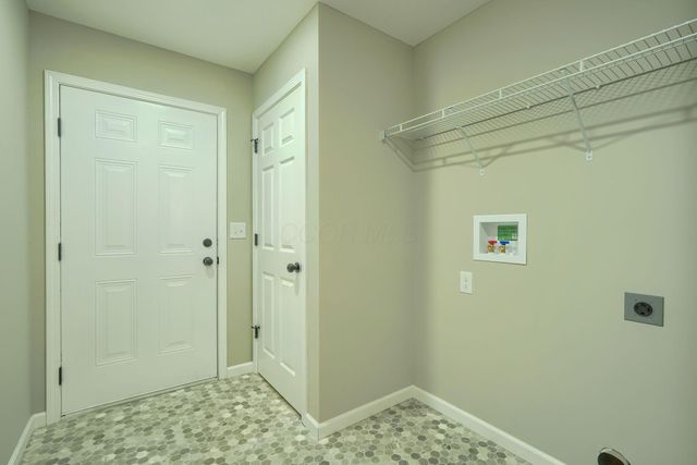 369 Elm Street, New Straitsville, OH 43766