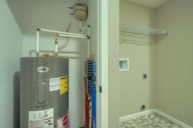 369 Elm Street, New Straitsville, OH 43766