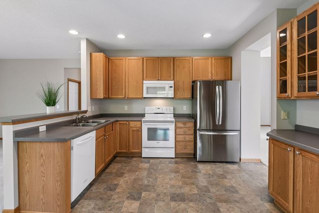 17141 90th Place N, Maple Grove, MN 55311