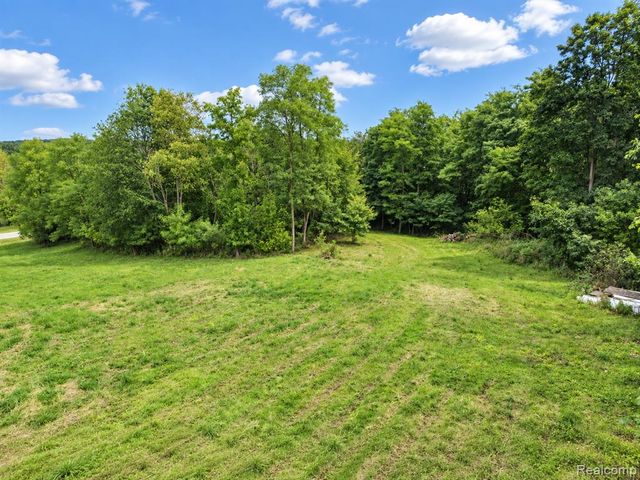 00 Lauren Lane, Dryden, MI 48428