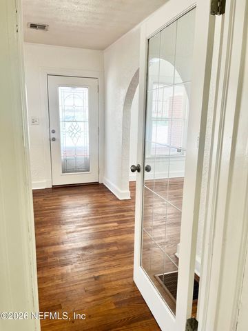 6503 SAPPHIRE Drive, Jacksonville, FL 32208