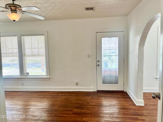 6503 SAPPHIRE Drive, Jacksonville, FL 32208