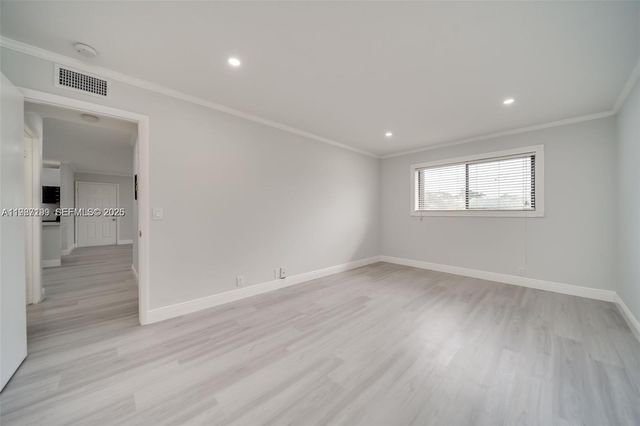 677 Trace Cir 211, Deerfield Beach, FL 33441