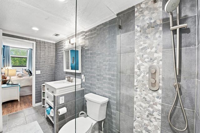 8409 Forest Hills Drive 206, Coral Springs, FL 33065