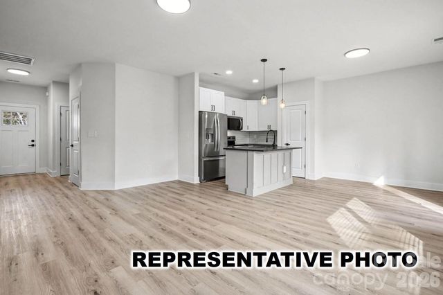 106 Outback Lane, Dallas, NC 28034