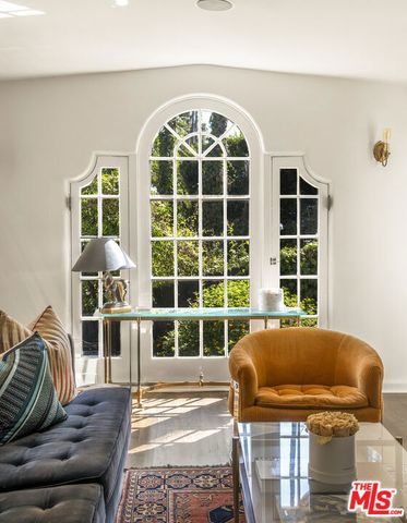 6749 Whitley Terrace, Los Angeles, CA 90068