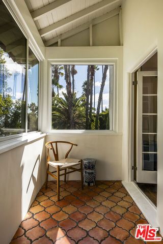 6749 Whitley Terrace, Los Angeles, CA 90068