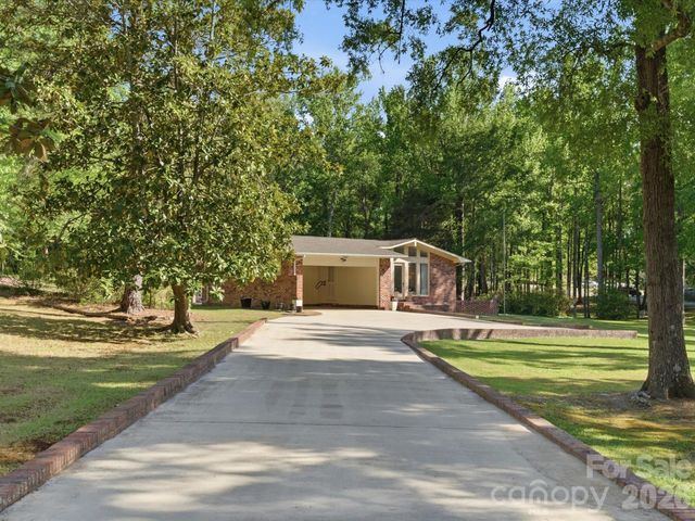 2904 Lyndell Way, Lancaster, SC 29720