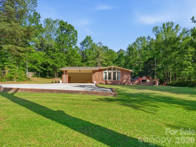 2904 Lyndell Way, Lancaster, SC 29720