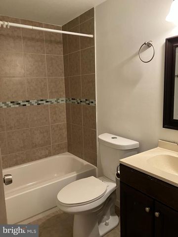 423 N 40TH ST, Philadelphia, PA 19104