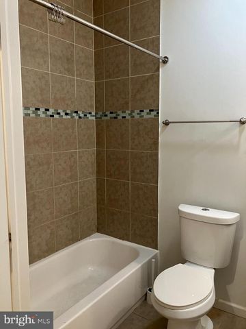 423 N 40TH ST, Philadelphia, PA 19104