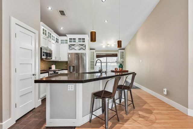 5815 Lomita Verde CIR, Austin, TX 78749