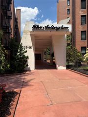 139-15 83rd Avenue 527, Briarwood, NY 11435