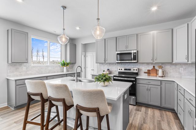 11048 Woodmont Way, Independence, KY 41051