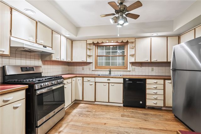 3725 East Ave, Pittsford, NY 14618
