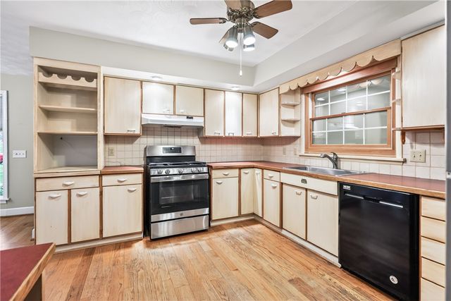 3725 East Ave, Pittsford, NY 14618