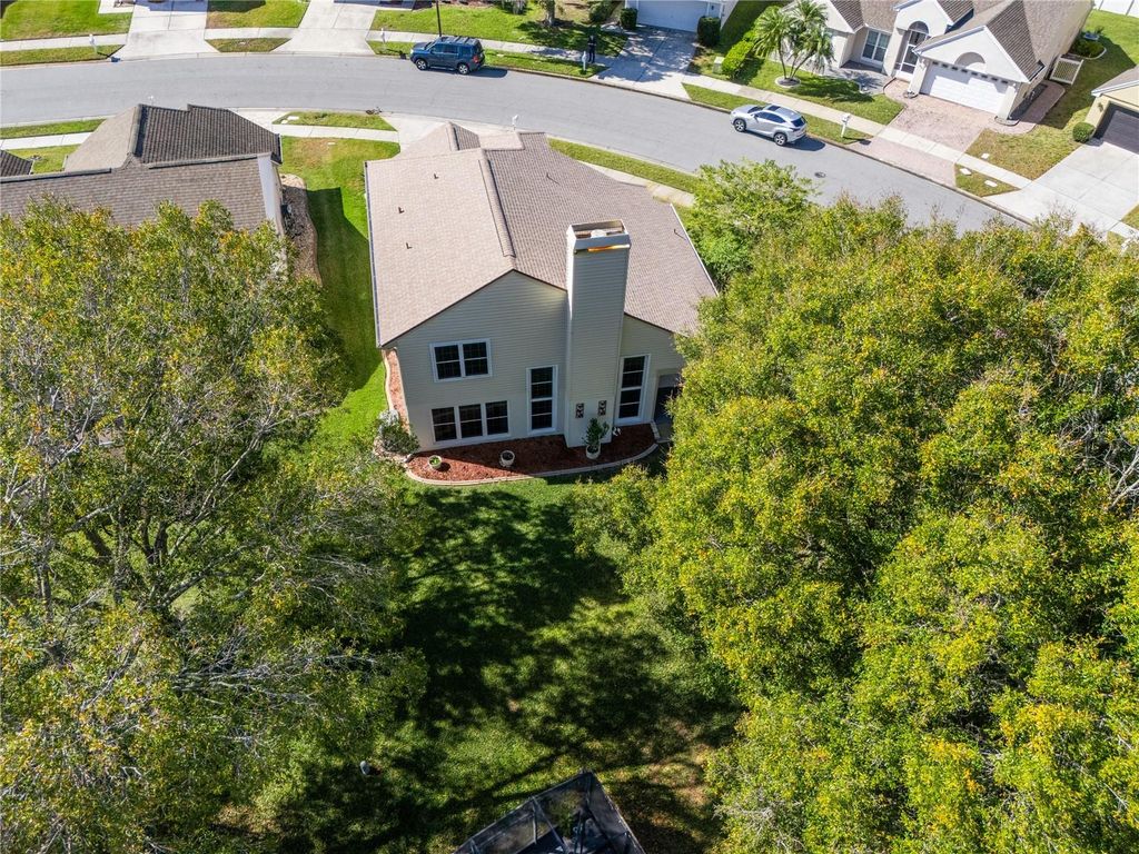 Image 30 of property listing at 3561 VENTURA CLUB CIRCLE, Orlando, FL 32822