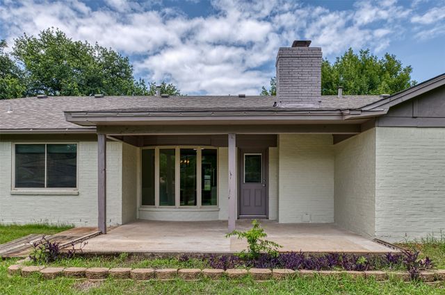 6540 Victoria Avenue, North Richland Hills, TX 76180