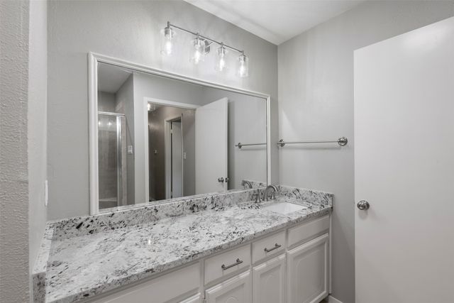 6540 Victoria Avenue, North Richland Hills, TX 76180