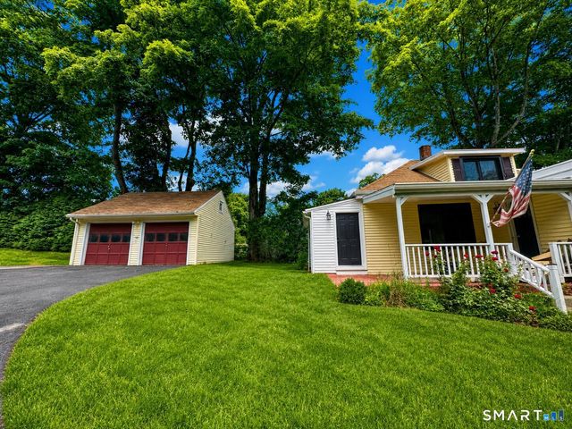 5167 Main Street, Trumbull, CT 06611