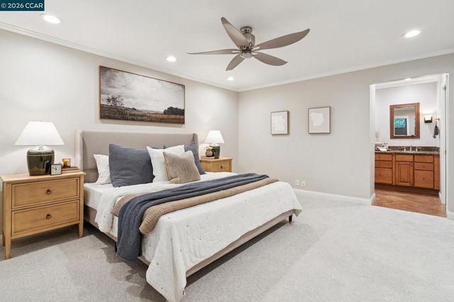 148 Alamo Sq, Alamo, CA 94507