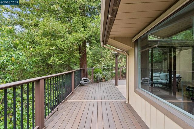 148 Alamo Sq, Alamo, CA 94507