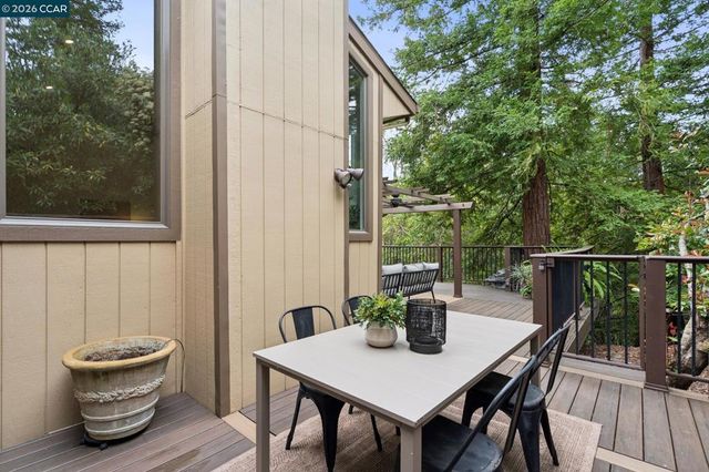 148 Alamo Sq, Alamo, CA 94507