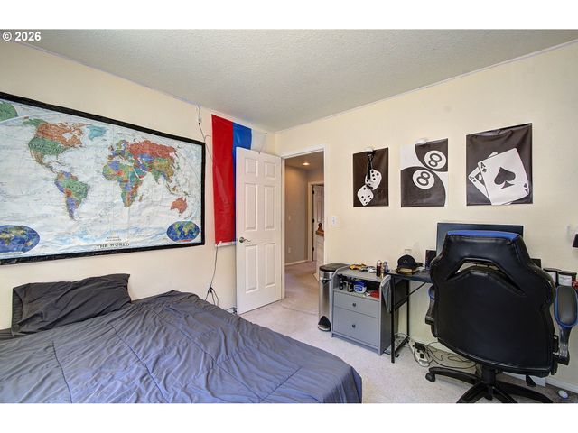1556 Ne 27TH Ter, Gresham, OR 97030