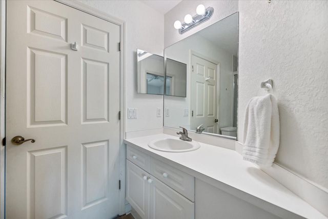 950 FUNDY ROAD, Venice, FL 34293