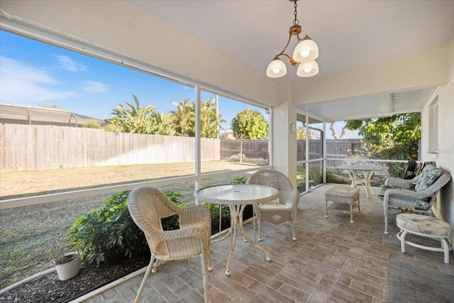 950 FUNDY ROAD, Venice, FL 34293