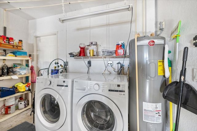 950 FUNDY ROAD, Venice, FL 34293