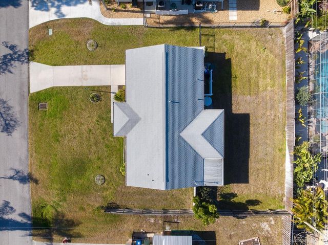 950 FUNDY ROAD, Venice, FL 34293