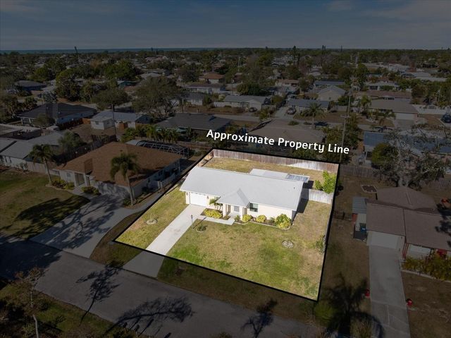 950 FUNDY ROAD, Venice, FL 34293