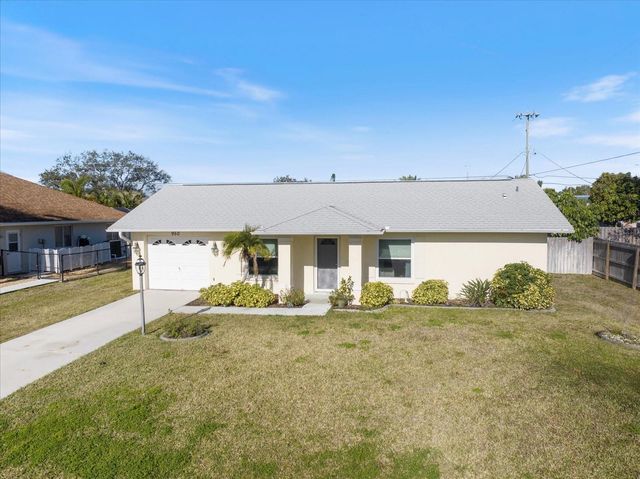 950 FUNDY ROAD, Venice, FL 34293
