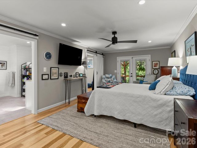 110 Aurora Drive, Asheville, NC 28805