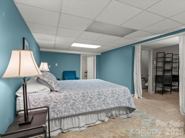 110 Aurora Drive, Asheville, NC 28805