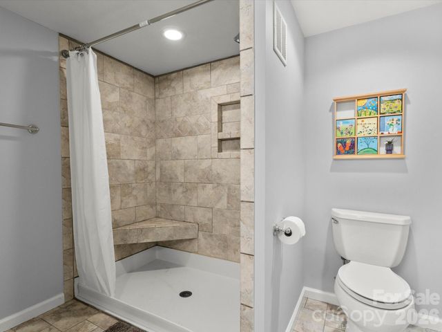 110 Aurora Drive, Asheville, NC 28805
