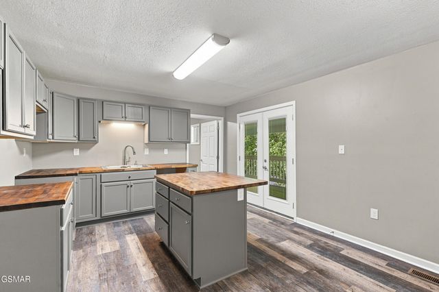 2519 Ridge Road, Pigeon Forge, TN 37863