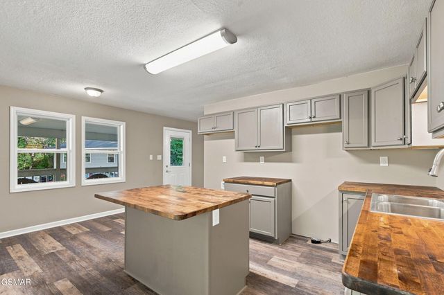 2519 Ridge Road, Pigeon Forge, TN 37863