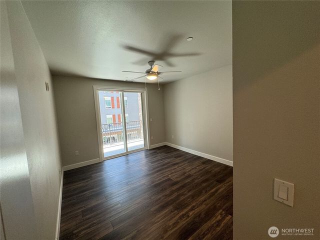 4691 Main St #416, Tacoma, WA 98407