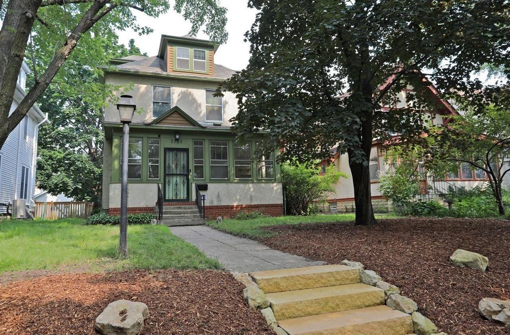 3733 Pillsbury Avenue S, Minneapolis, MN 55409