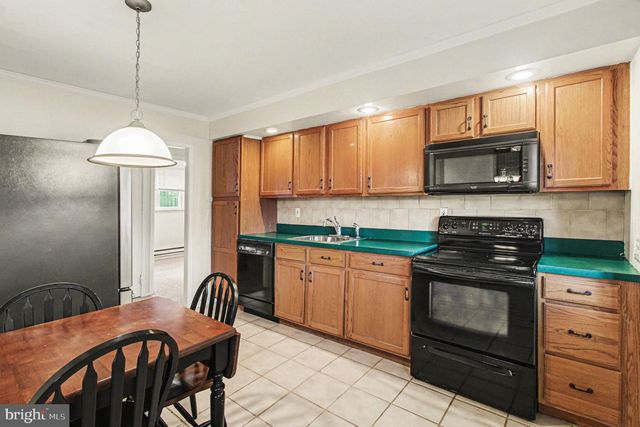 3012 STONEY CREEK RD, East Norriton, PA 19401