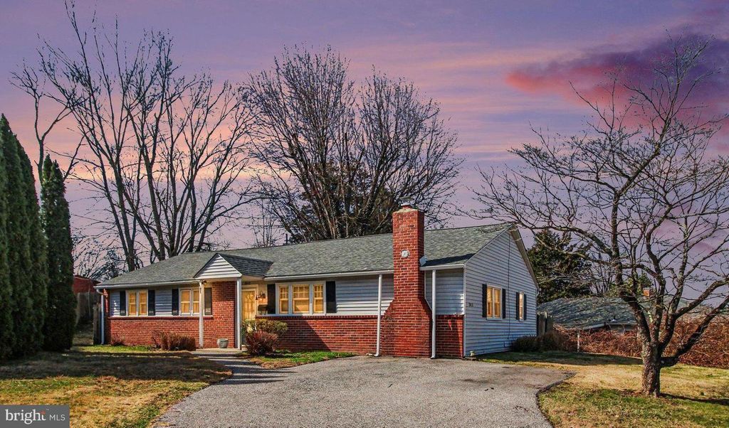 3012 STONEY CREEK RD, East Norriton, PA 19401