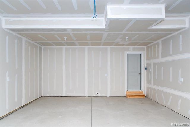 3 Grandview Cir Grandview Circle 71, White Lake, MI 48386