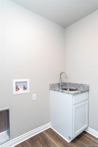 3 Grandview Cir Grandview Circle 71, White Lake, MI 48386