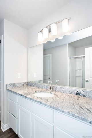 3 Grandview Cir Grandview Circle 71, White Lake, MI 48386