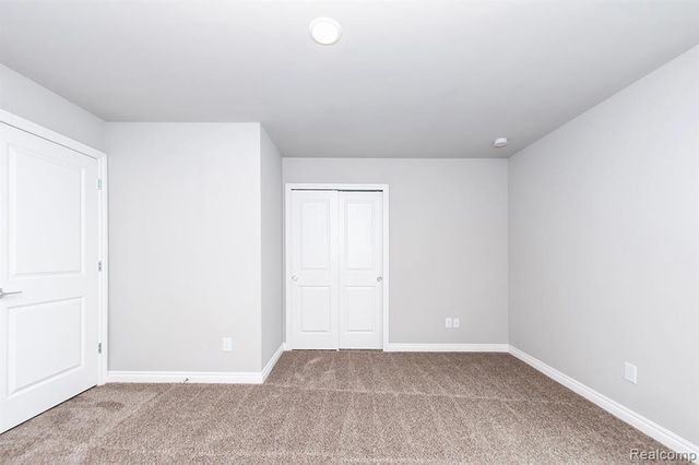 3 Grandview Cir Grandview Circle 71, White Lake, MI 48386